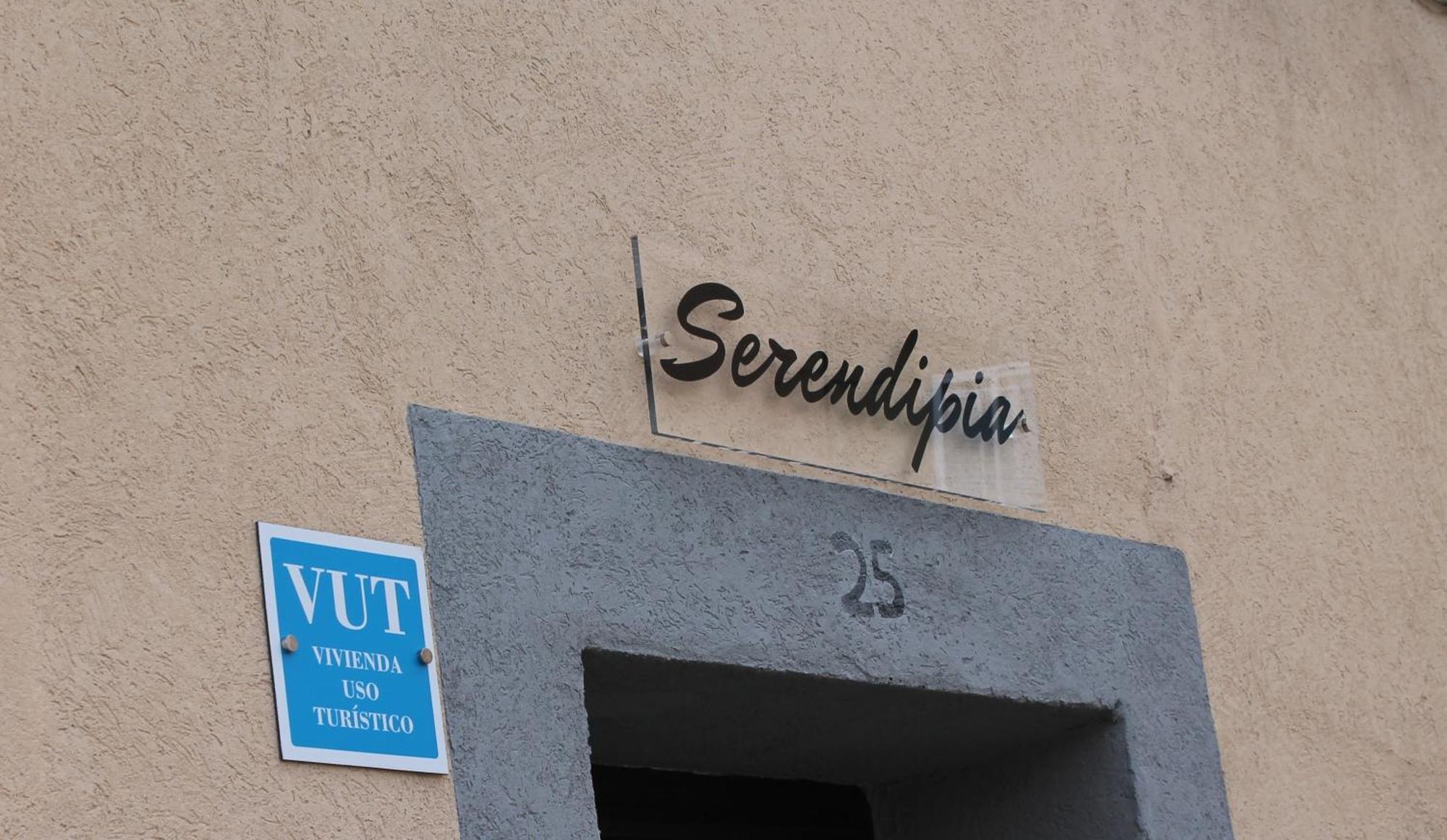 Serendipia Avila Bagian luar foto